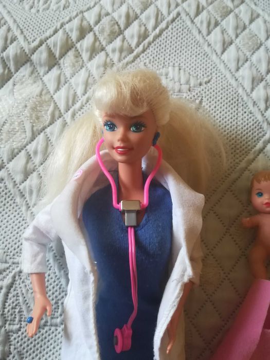 Boneca Dr. Barbie (Ref. 15803) de 1995