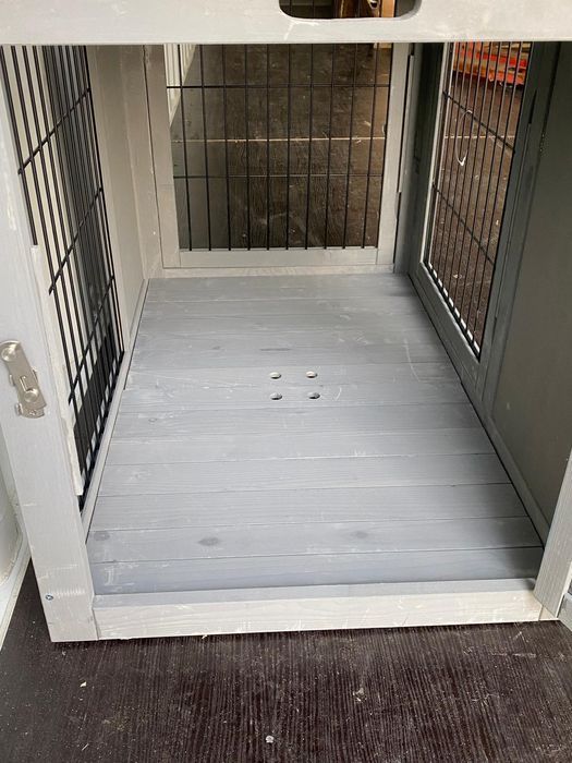 Drewniana klatka kennelowa, kennel, transporter