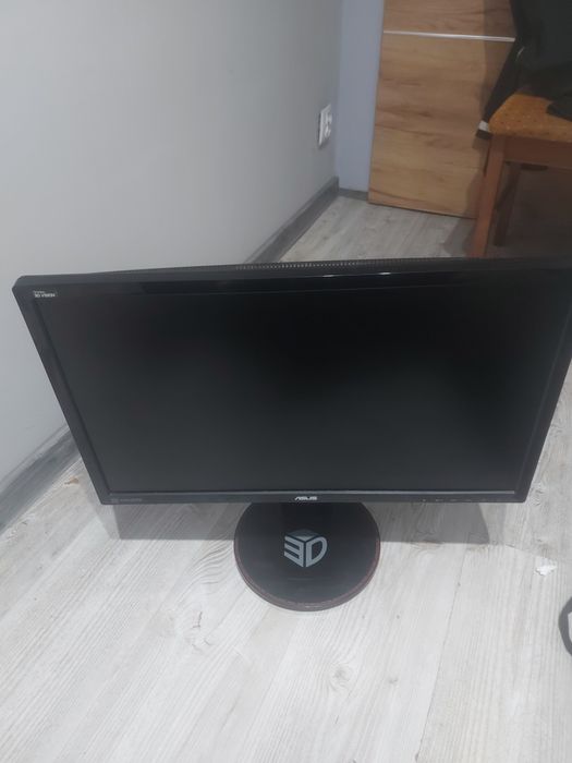 ASUS VG248QE Gaming 24cale 144hz