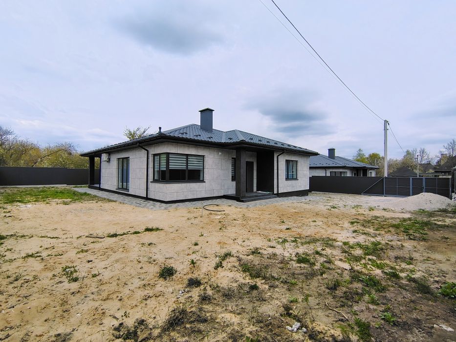 Продаж будинку з ремонтом. Поряд газ. Крячки. Біля лісу