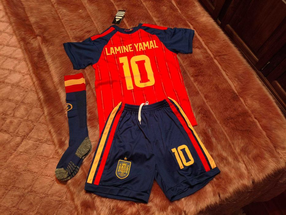 Camisola CRIANÇA Equipamento Yamal 10 | Espanha | NOVO