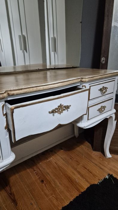 Toucador, Estilo Romantico