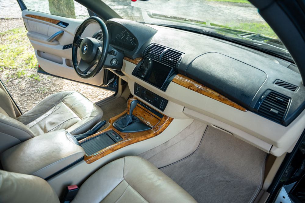 BMW X5 4.4i 2004