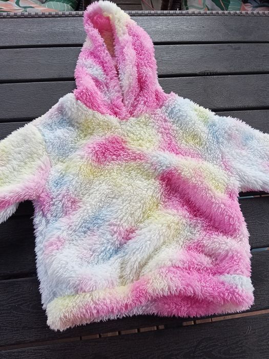 Ciepła bluza z kapturem  na 3 lata