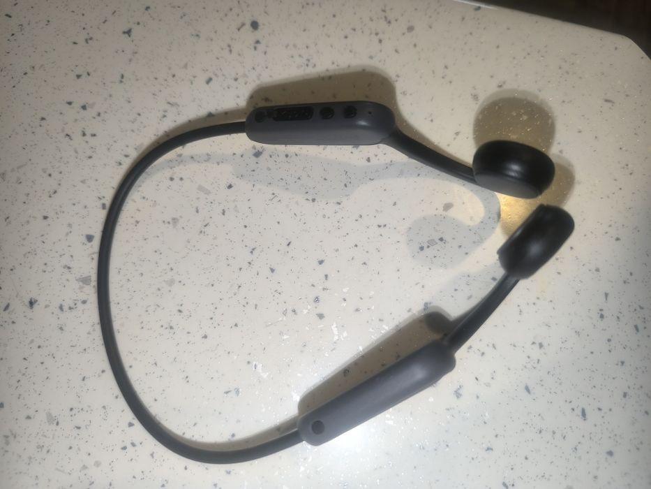 Блютуз навушники, Навушники безпровідні