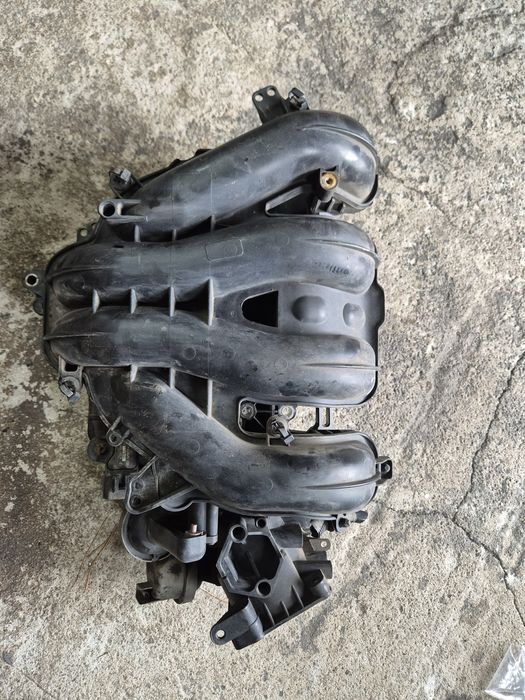 Kolektor ssący ford focus mk2 1.8 2.0 benzyna