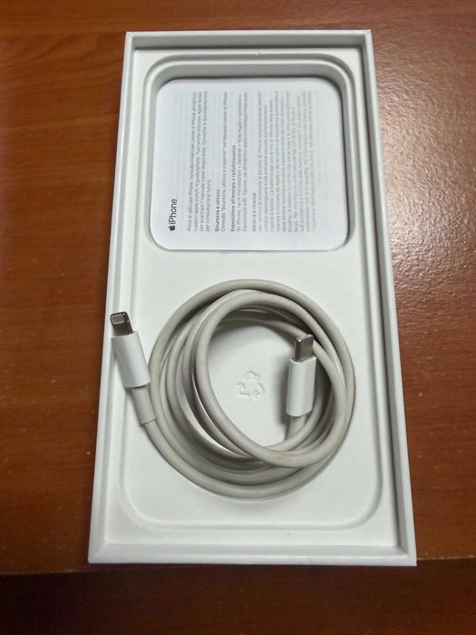 IPHONE 13 - 2021