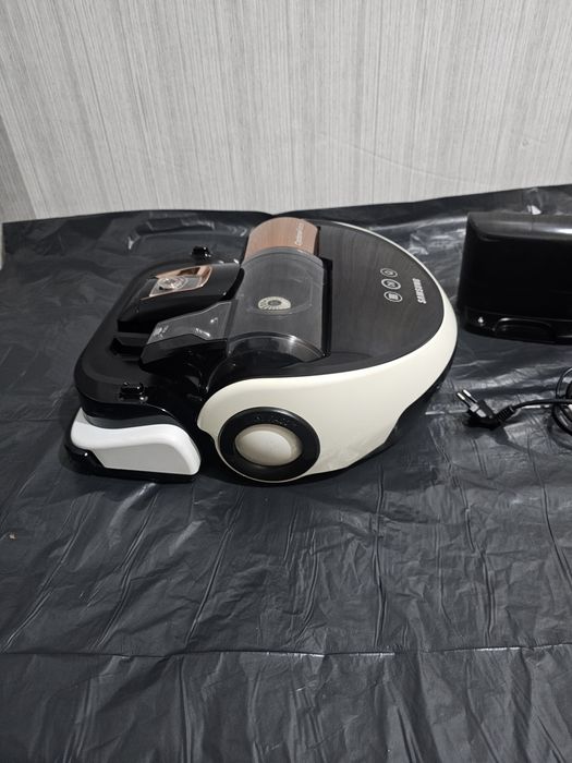 Робот пилосос Samsung SR20H9050U