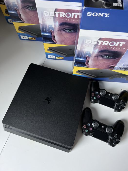 Ps4 slim 1 tb - 20 игр - 2 геймпада