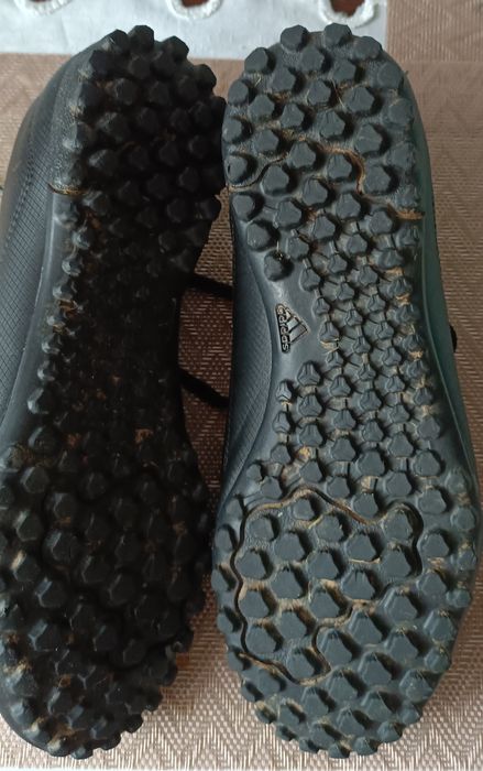 Buty piłkarskie Adidas rozmiar 38