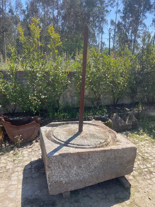 Prensa antiga  pedra