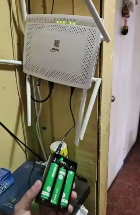 Безперебійник 12в  (для роутера, камери, rgb, led) UPS, ДБЖ, ИБП