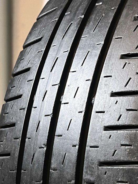 Pneus Pirelli Carrier - 205/65/16C - Excelentes