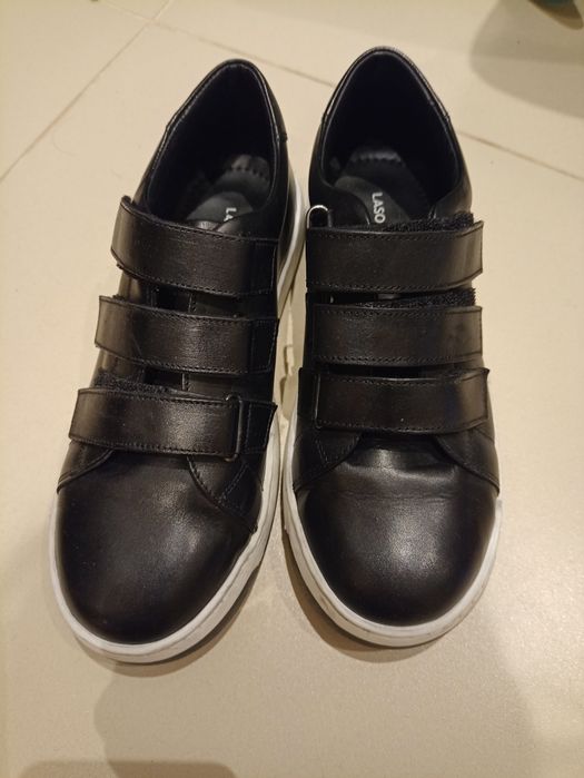 Sneakersy Lasocki Young czarne 38 skórzane skóra rzep