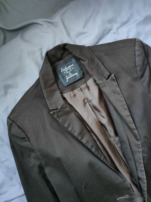 Ciemnobrązowa marynarka