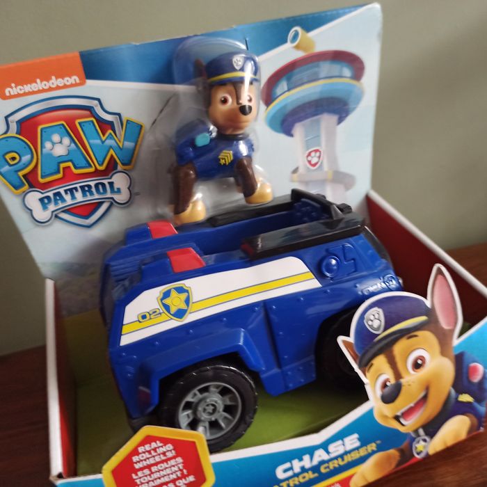 pojazd policyjny Chase'a z serii Psi Patrol, nowy