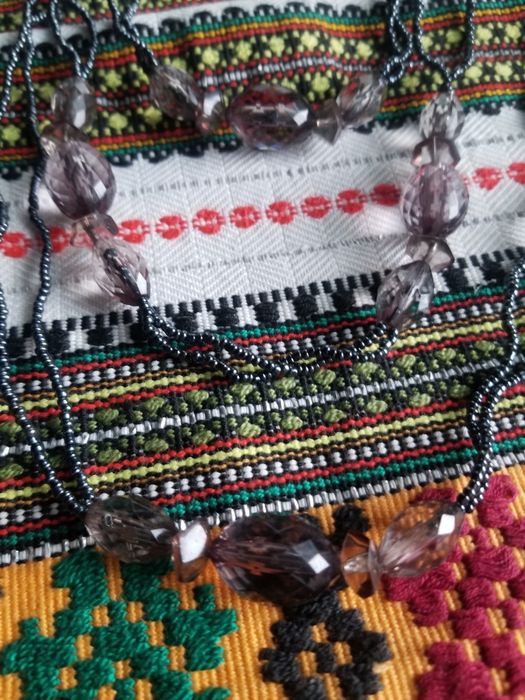 Жіноча прикраса.