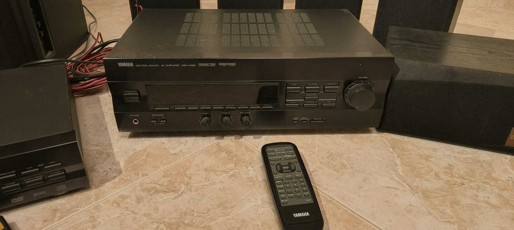 Aparelhagem e Leitor DVD Yamaha