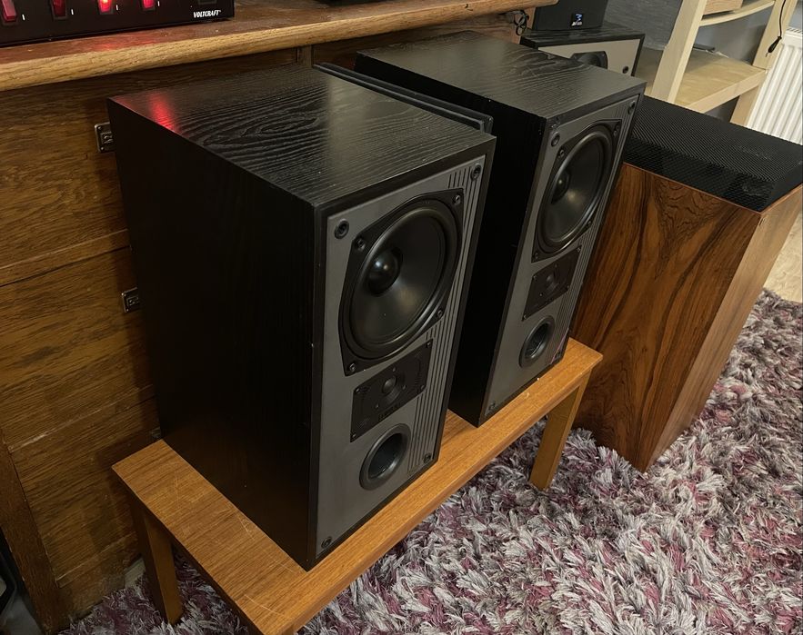 Kolumny mission Cyrius 781 Angielska szkoła dzwięku