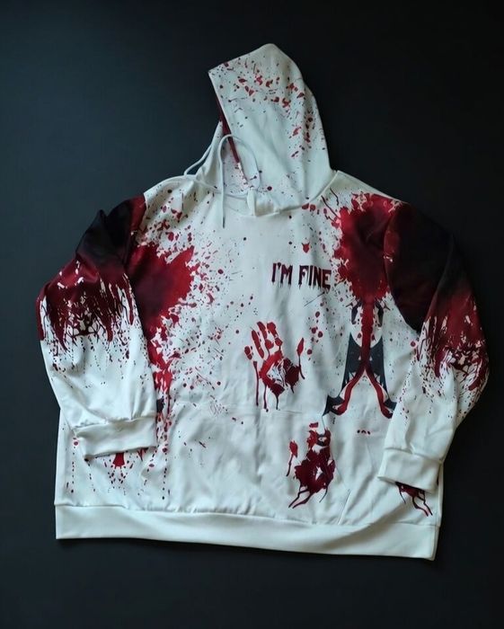 Szokująca bluza z kapturem