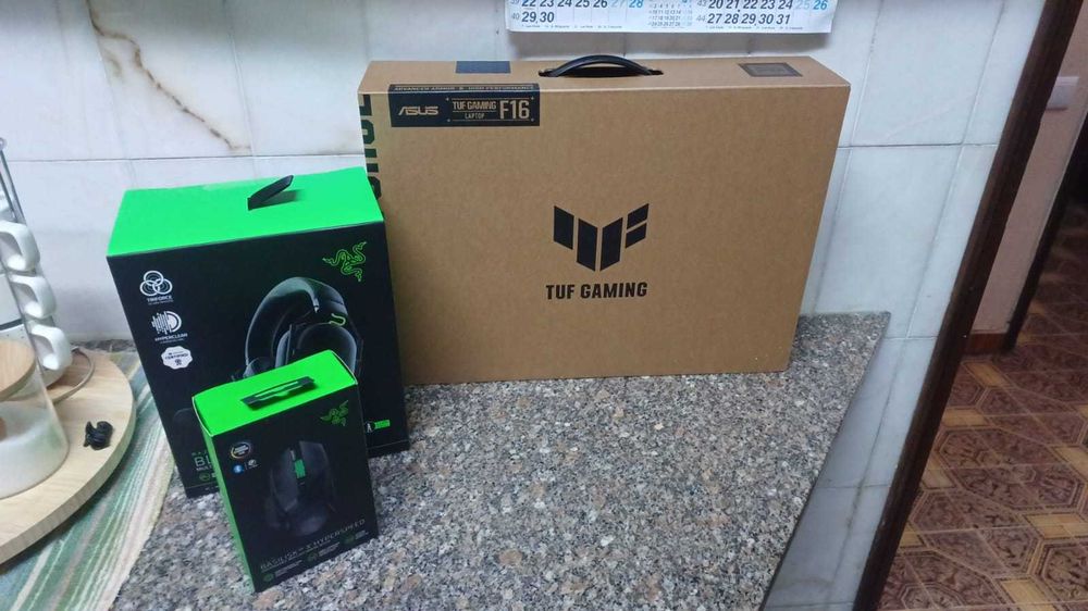 Asus TUF Gaming F16 FX607V intel i7-13620h 16GB RAM SSD 512GB