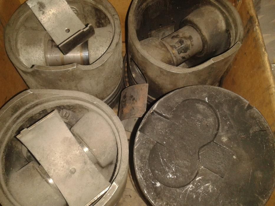 pistons toiota dina 3.0 anos 80