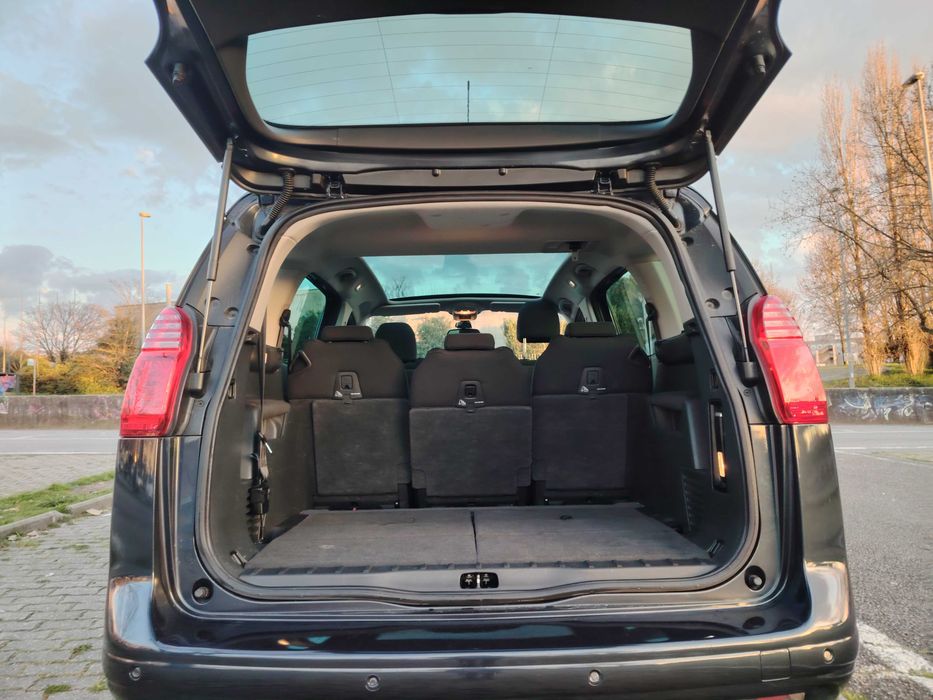 Peugeot 5008 1.6 E-HDi Allure 2013 Caixa Automática 7 lugares 220milkm