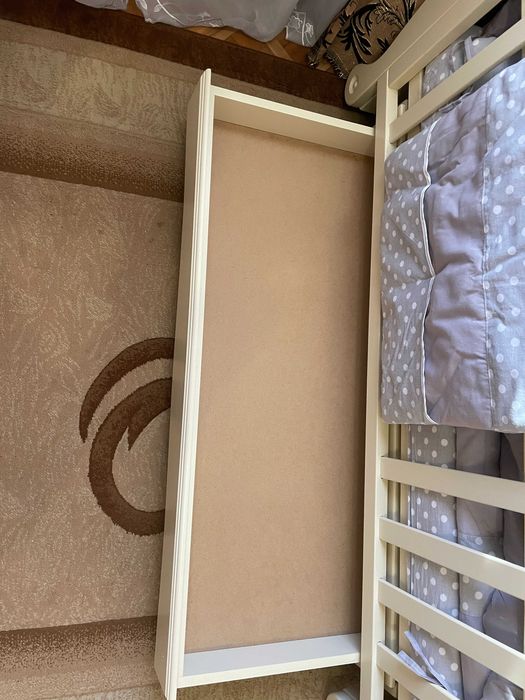 Дитяче ліжко, дитяча кроватка, дитяче ліжечко з маятником, шухлядою