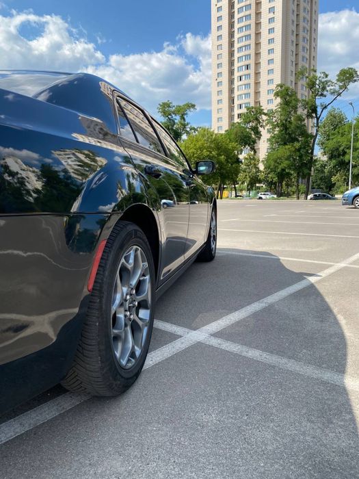 ОБМІН! Ghrysler 300 S 2015! Вишуканий, статусний автомобіль!