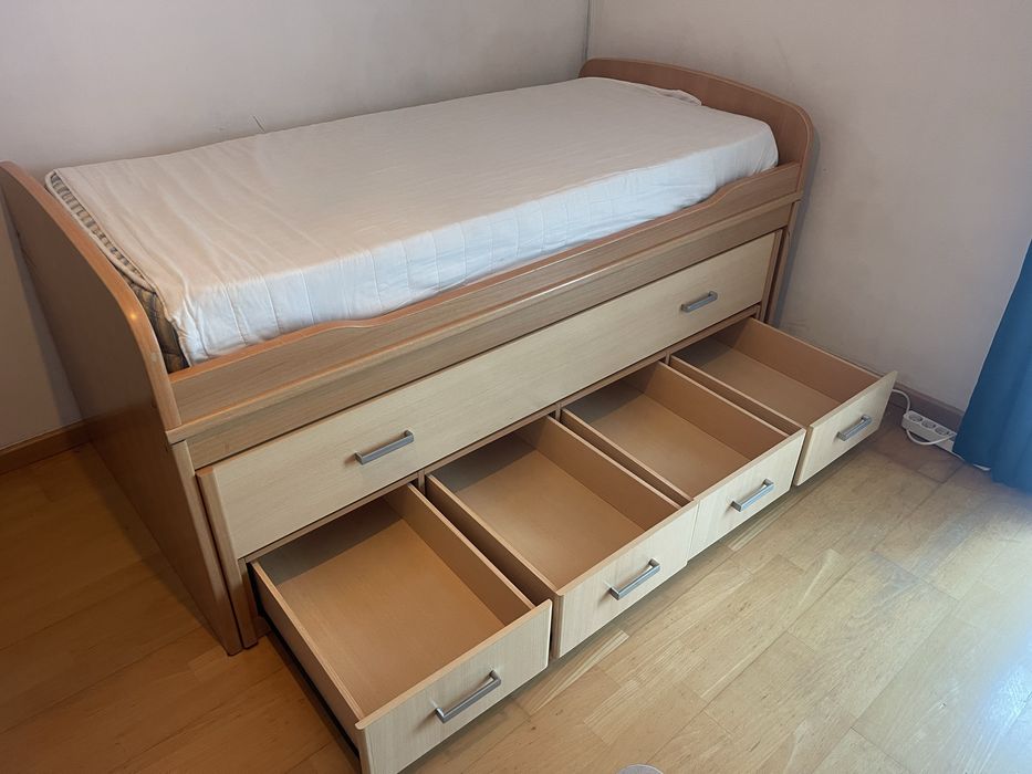 Cama solteiro dupla com colchões e 4 gavetas
