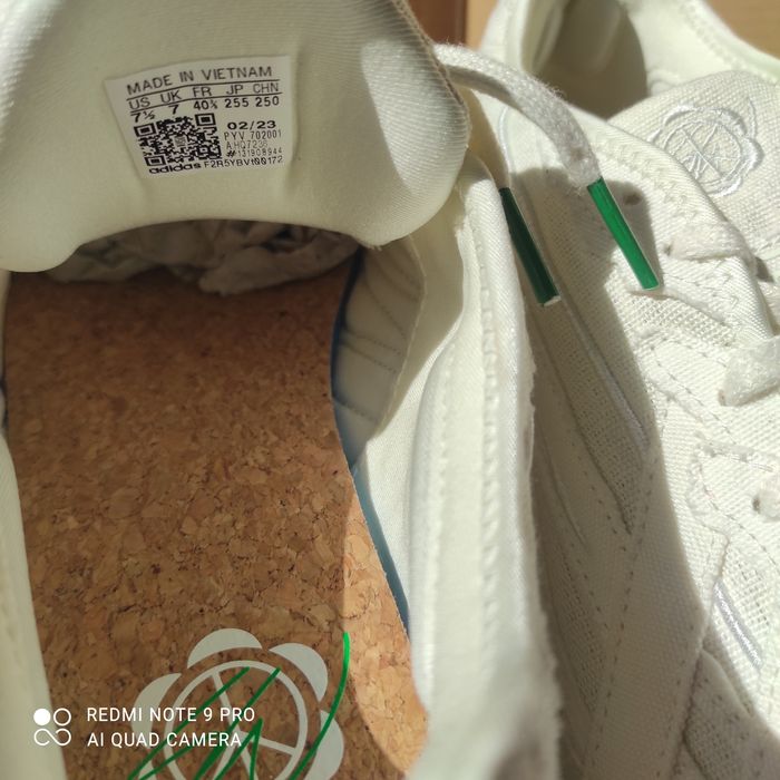 40, 40,5. Adidas Orketro x Sean Wotherspoon Off White HQ7236