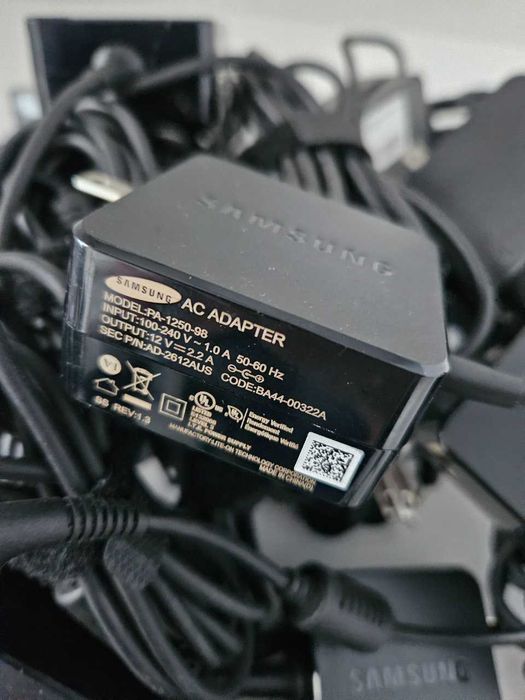Оригінальний блок живлення Samsung Chromebook 3 12V 2.2A 26W (2.5*0.7)