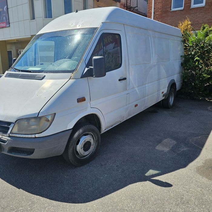 Продам спринтер у максі базі на спарці 408D максі