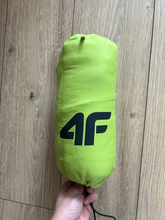 Meska kurtka 4F rozm. M