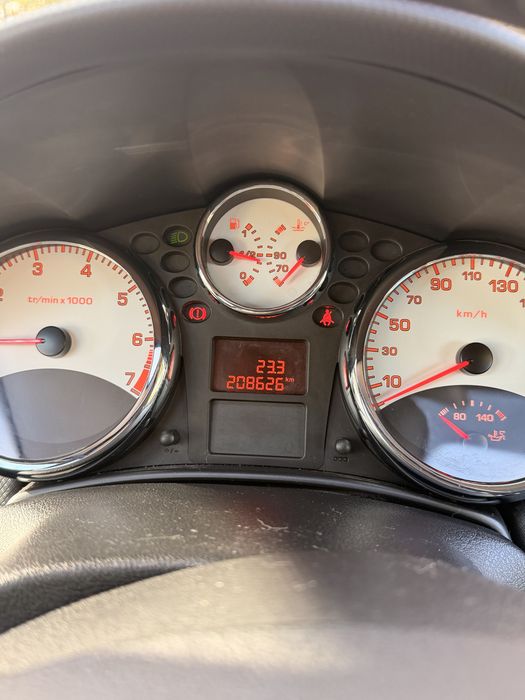 Peugeot o207 1.6 VTi 120 KM | Nowy rozrząd | Zadbany | Klimatronik