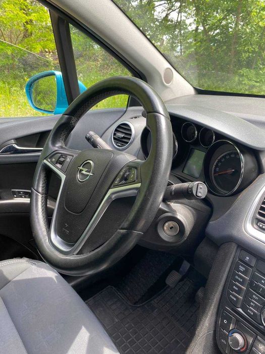 Продаж Opel Meriva 2010