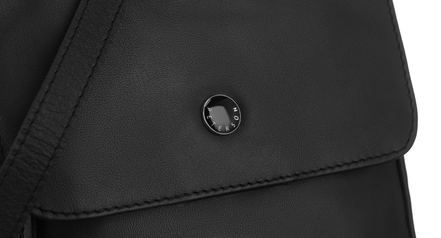 skórzana listonoszka damska z klapką - peterson