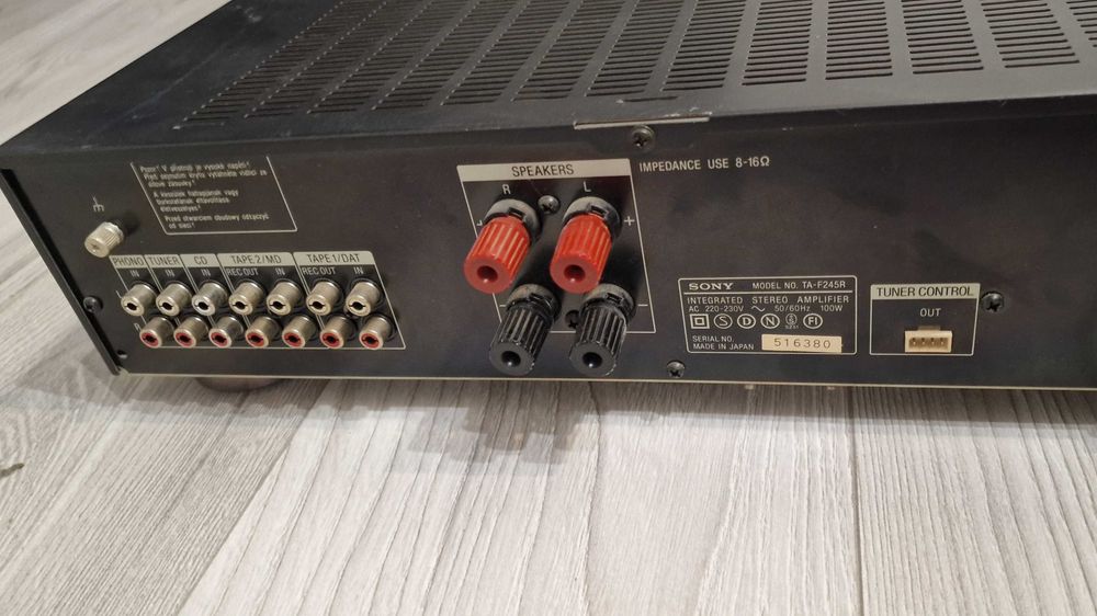 Wzmacniacz Sony TA-F245R
