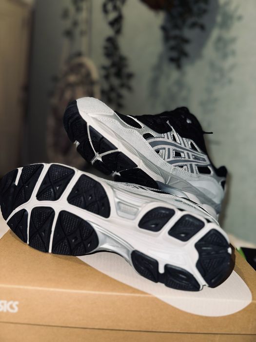 Asics Gel NYC Preto e Cinza