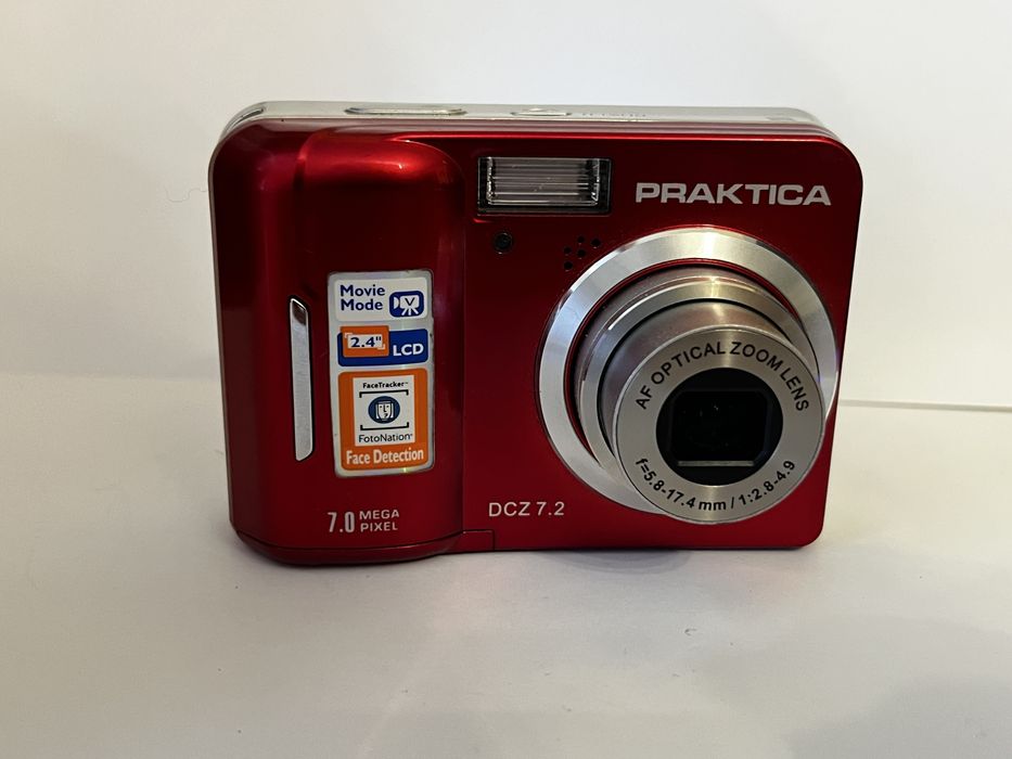 Aparat Praktica DCZ 7.2