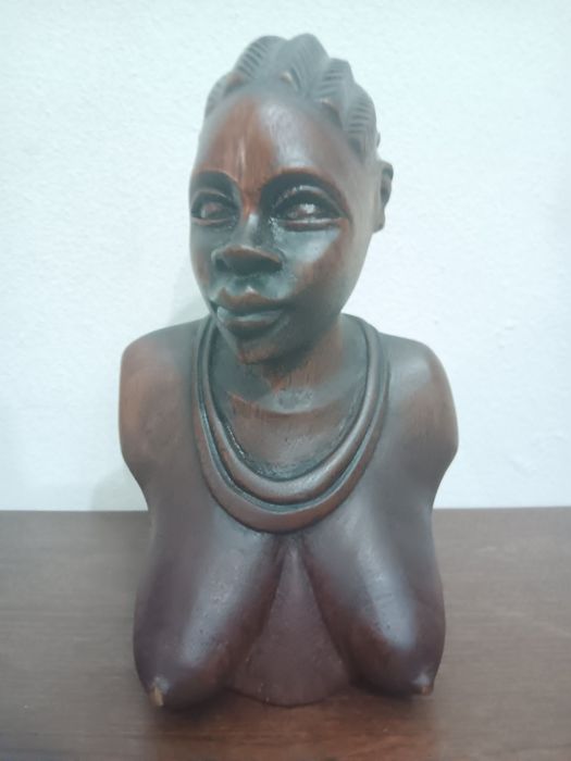 Estatuetas africanas