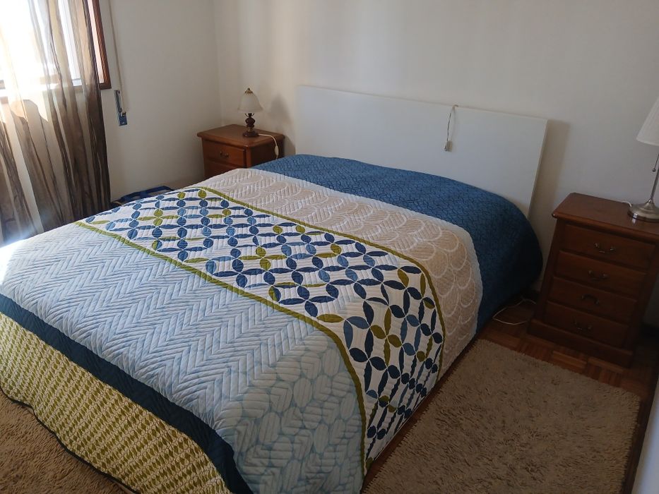 Cama com gavetas + colchão