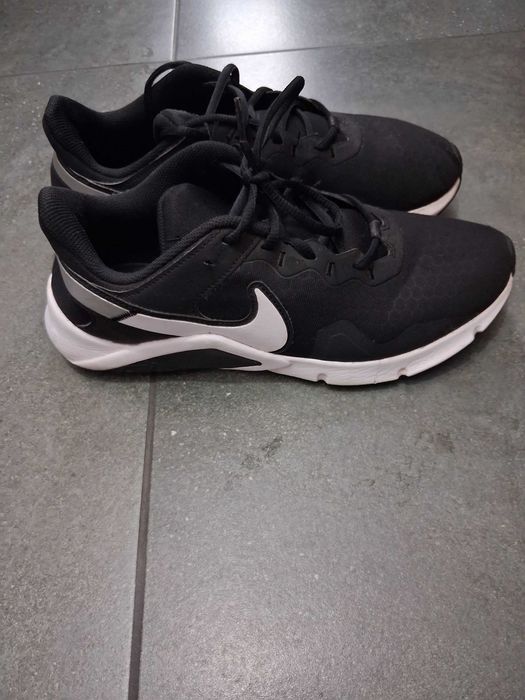 Buty nike męskie dziecięce 2 pary.