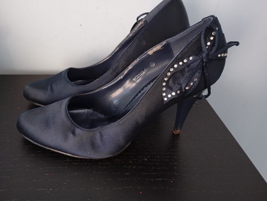 Sapatos de tacão Claudia