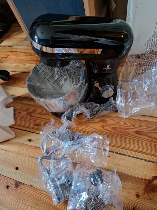 NOWY Robot planetarny BerlingerHaus Black Silver BH/9498, 1000 W, 4,5