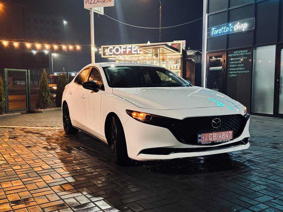 продам Mazda 3 2019