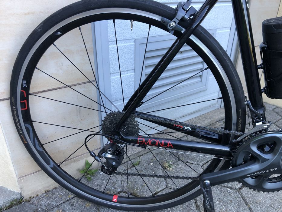 Bicicleta Trek Emonda S6