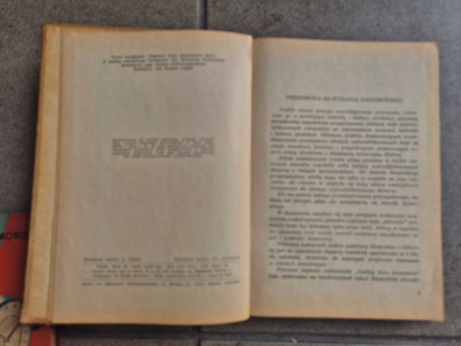 Podręcznik zabytkowy do ślusarstwa, autor Ansgary Moroz