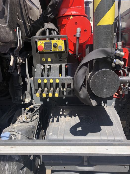 Продам кран манипулятор Palfinger IM-150N на базе мерседес актрос