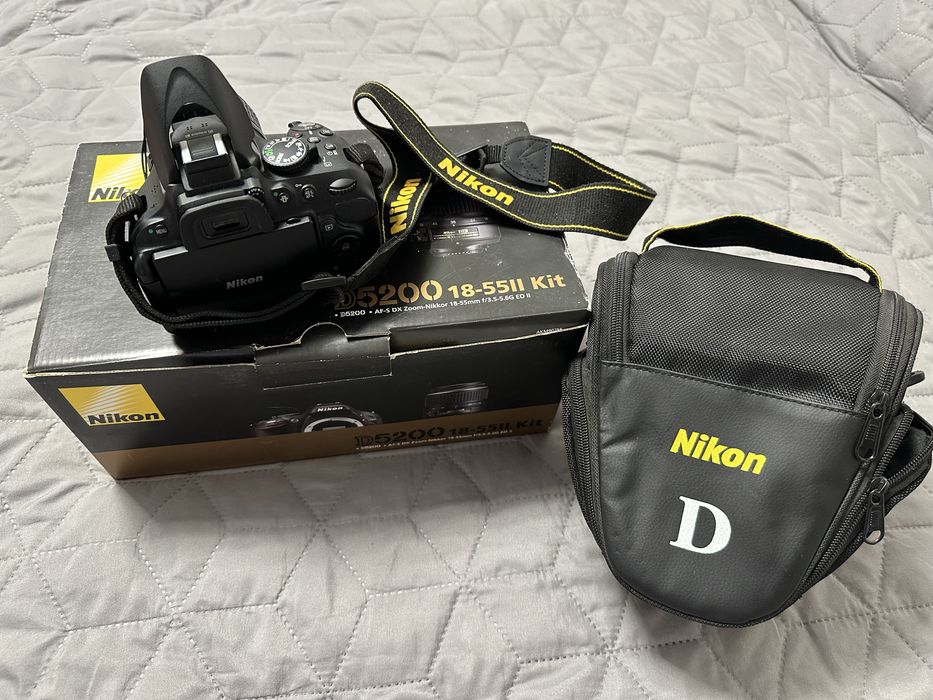 Фотоапарат Nikon D5200 18-55ll Kit